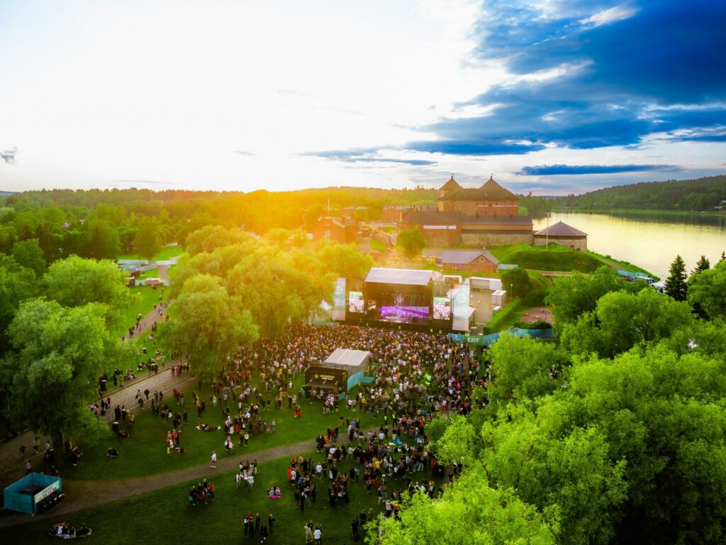Laaja yleiskuva Wanaja Festivalista.