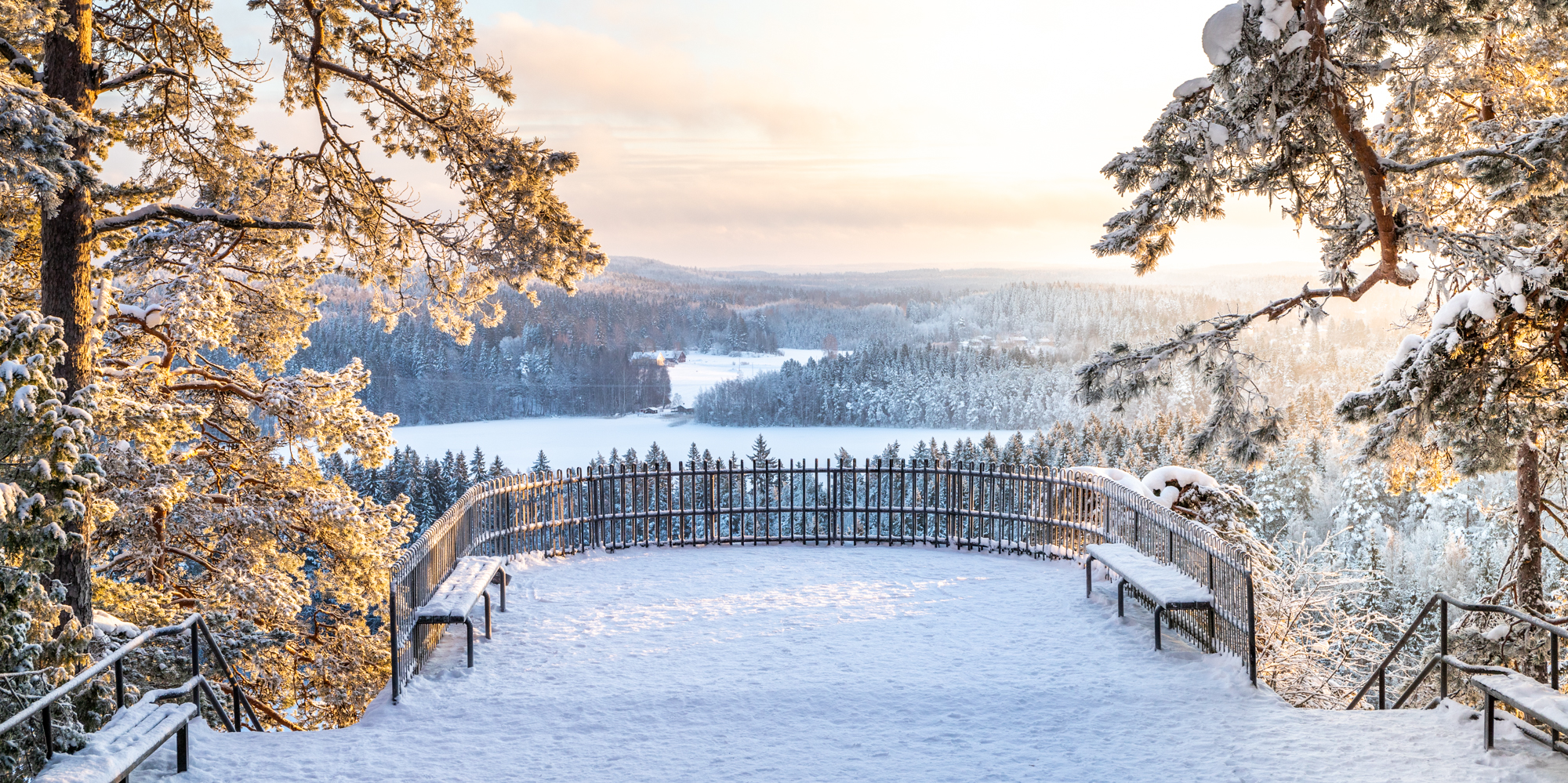 Aulangon näkötasanne talvella.