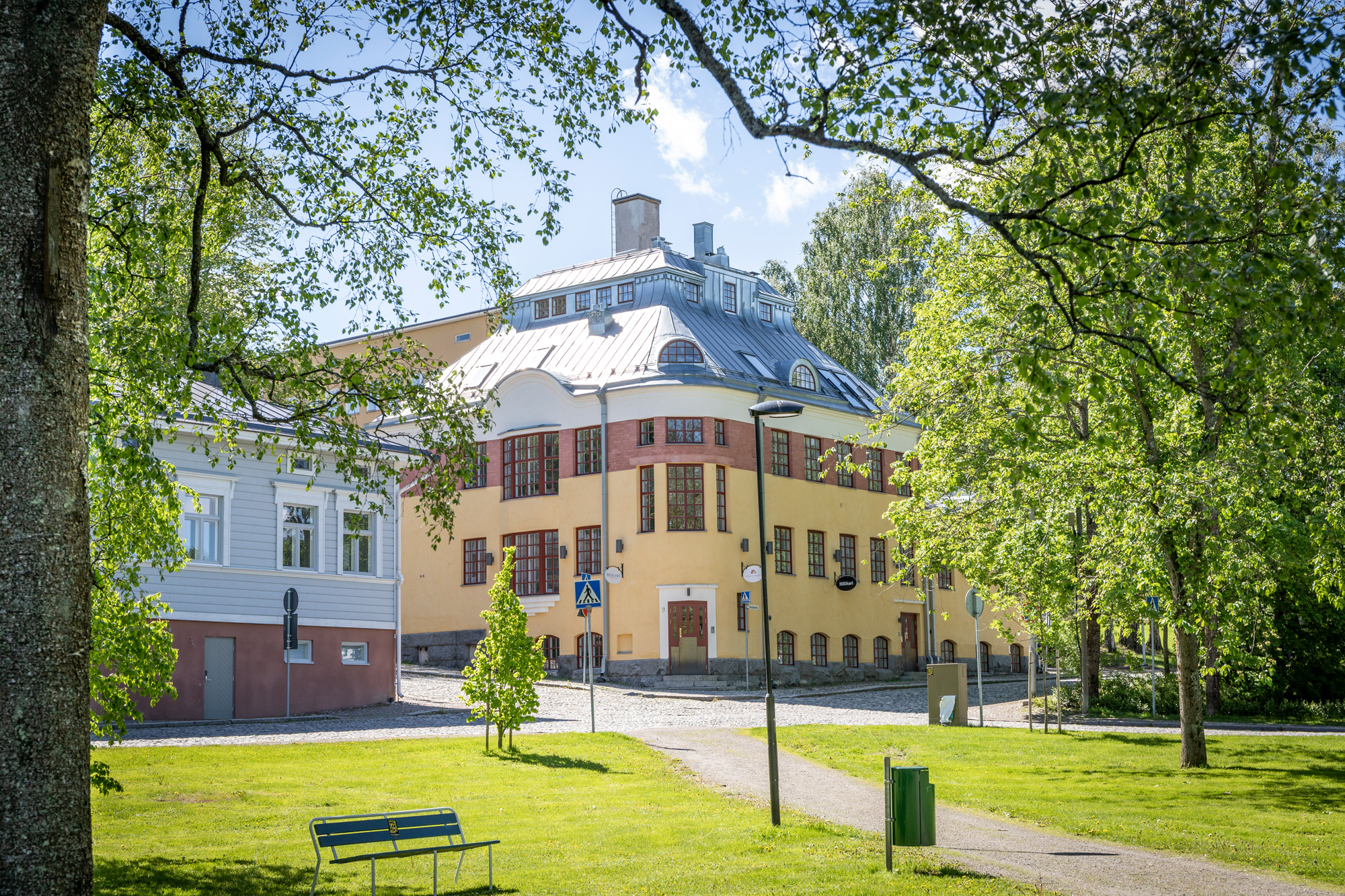 Aleksis Kivi Park and its adjacent buildings.
