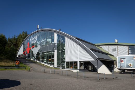 Jäähalli Pohjantähti Areena Hämeenlinnan Rinkelinmäellä.