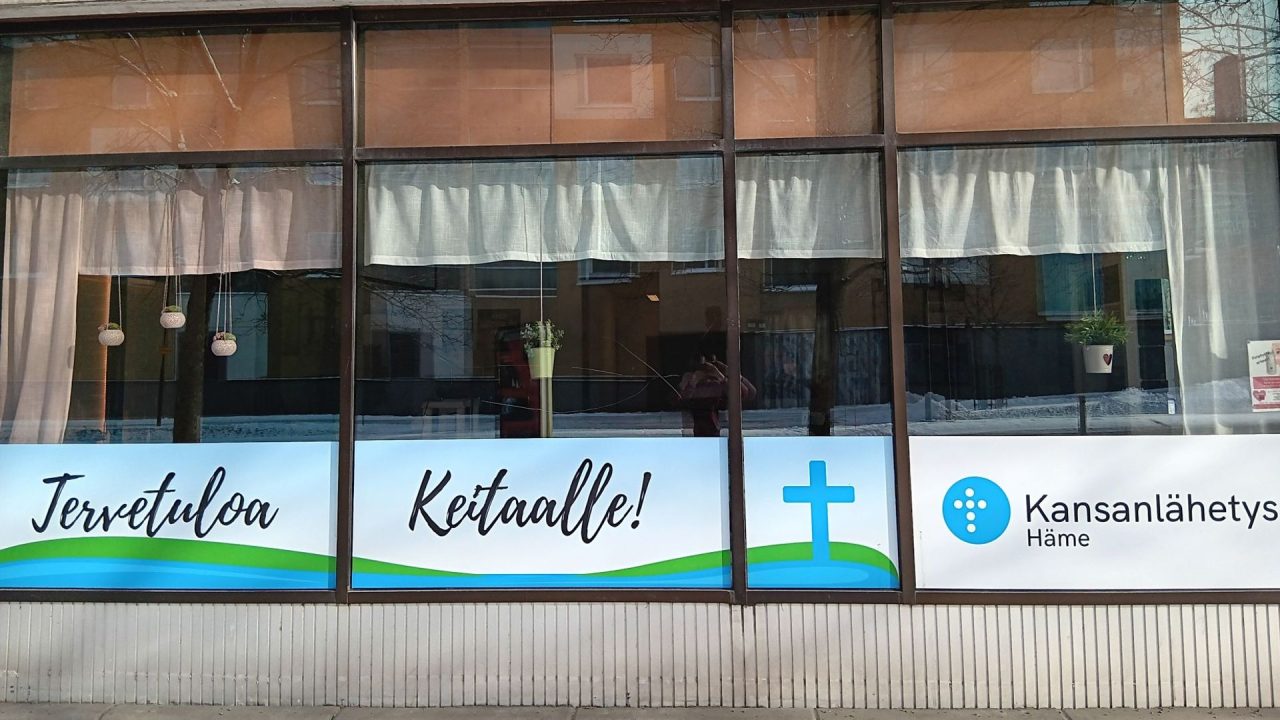 Naisten kesken -ilta